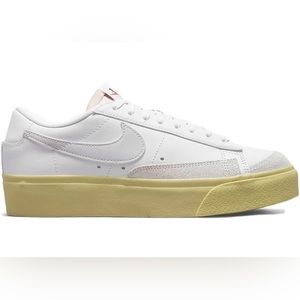 Women’s Nike Blazer low platform sneakers size 9